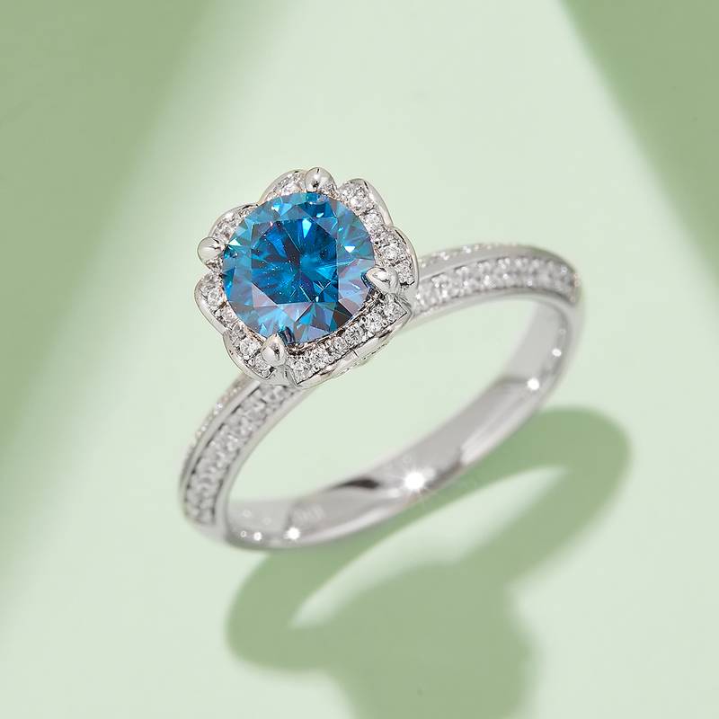 直臂豪镶爱心手捧花S925银镀白金MoissaniteWomen's Ring1ctD级